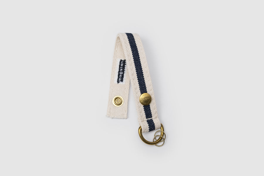 KEY HOLDER