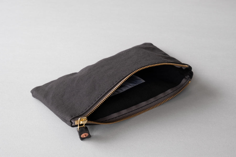 FLAT POUCH “Continental” - Small Charcoal Grey
