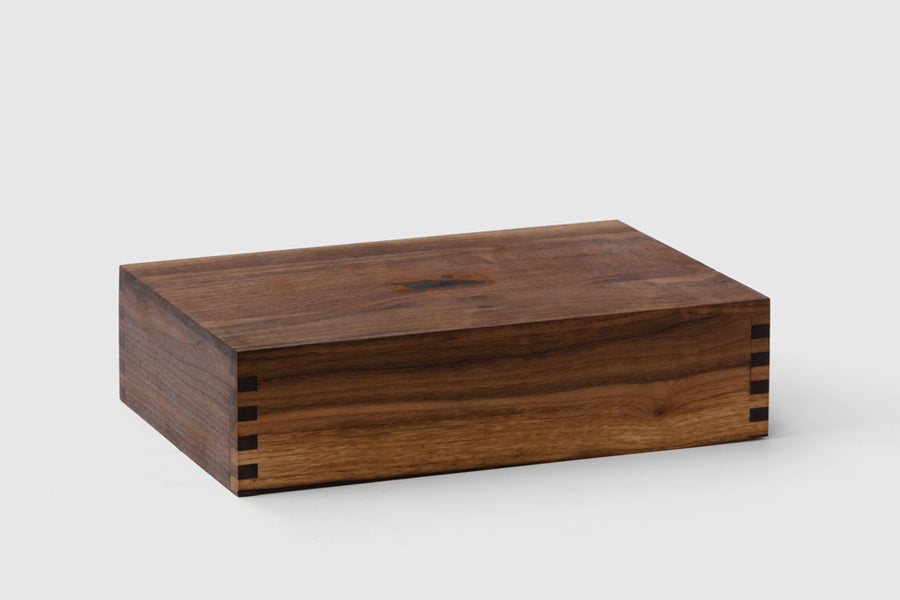 WOODEN BOX - Walnut 001